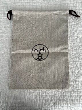 Hermes dust bag: herringbone/tweed/drawstring (~12.5" x 9.0")